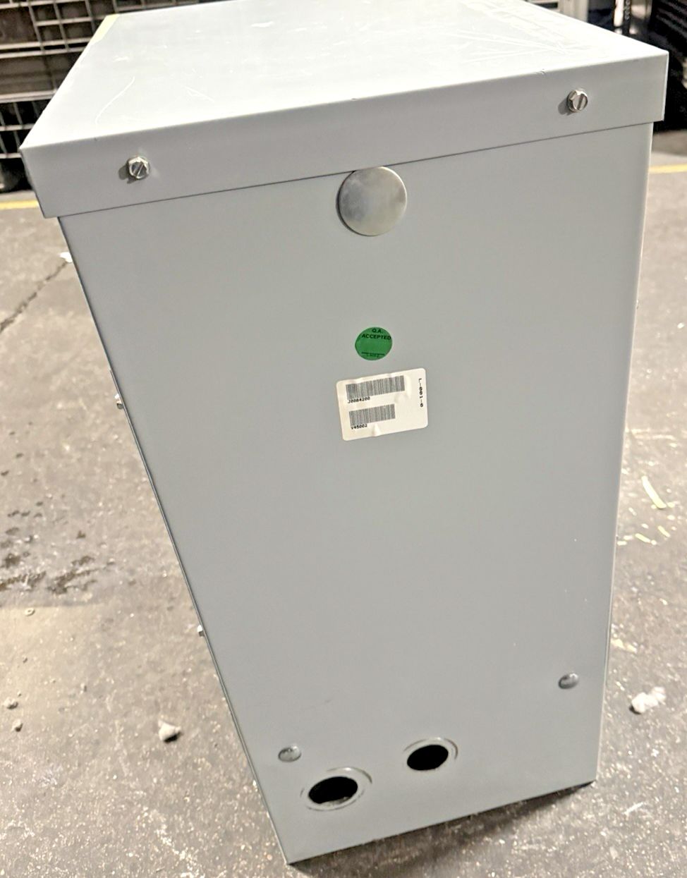 EATON V48M28F45R GENERAL PURPOSE TRANSFORMER 45KVA 3PH PRI.480DELTA SEC.208Y/120