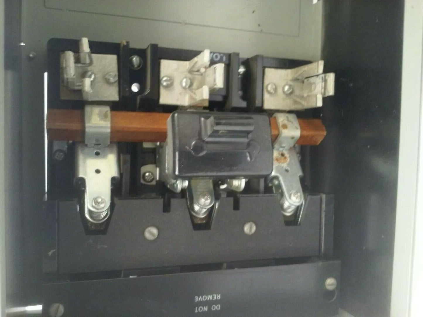 GENERAL ELECTRIC THFP324 FUSIBLE PANELBOARD SWITCH 200A 3P 240V 60HP W/ HARDWARE