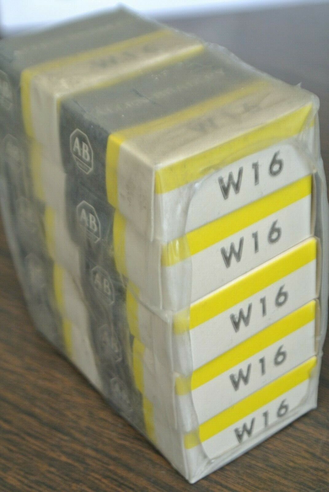 LOT of 10 / ALLEN-BRADLEY W16 THERMAL OVERLOAD HEATER ELEMENT / NEW SURPLUS