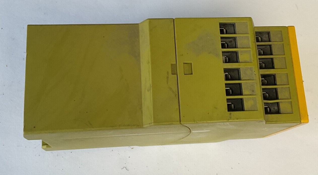 PILZ PNOZ X3 SAFETY RELAY 24VAC 24VDC 3N/O 1N/C 1SO 50-60HZ