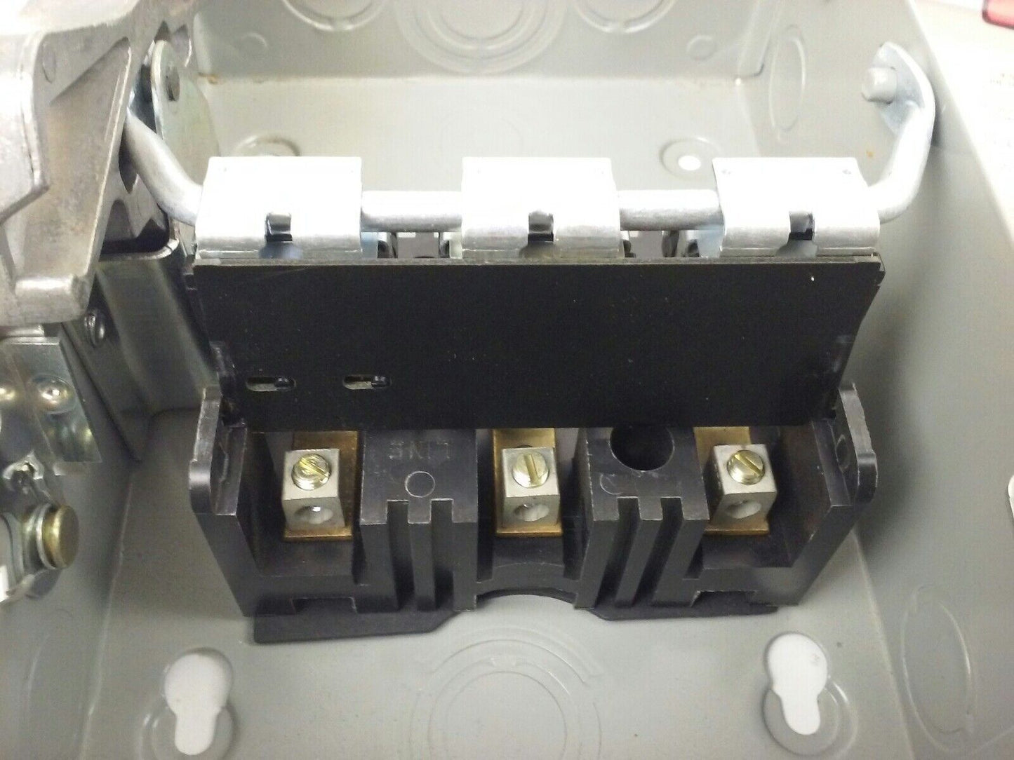SIEMENS I-T-E NF351 H.D. ENCLOSED SWITCH, 30A, 3PH, 600V, TYPE 1 INDOOR, NEW