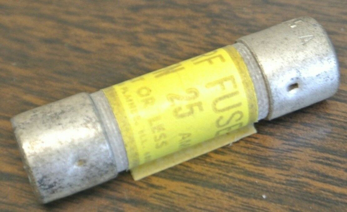 LOT of 3 / ECONOMY RFN25 TYPE RF FUSE / 25A / 250V / NEW SURPLUS