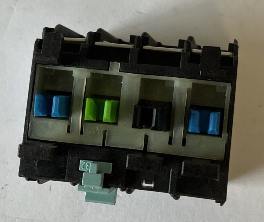 SIEMENS 3RH1921-1HA22 CONTACT BLOCK 10A 240V****LOTOF2****