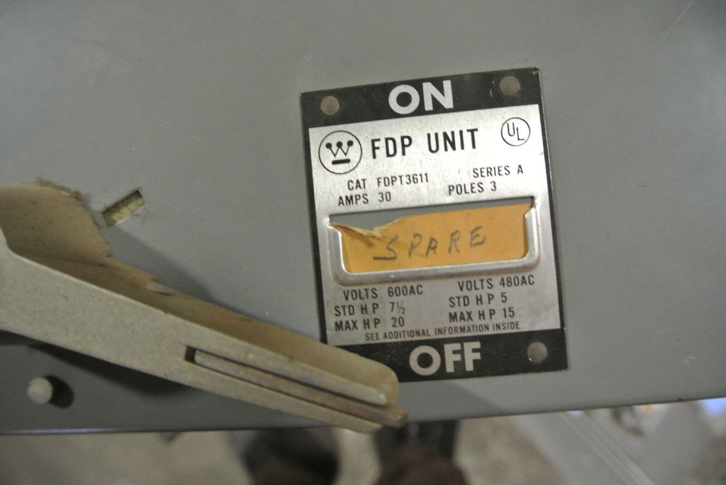 WESTINGHOUSE FDPT3611 - FUSIBLE PANELBOARD SWITCH - 600VAC, 30A, 3-POLE