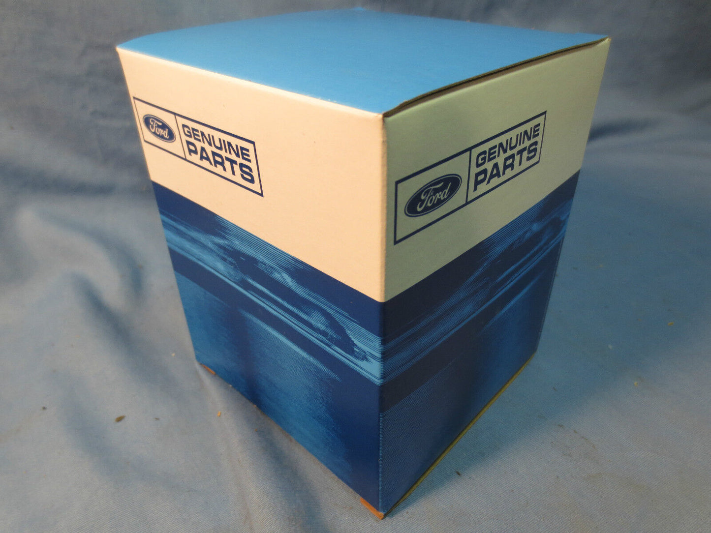 FORD MASTER CYL. BRAKE RESERVOIR F5TZ-2K478-A EXPLORER CONTINENTAL - EACH / NEW