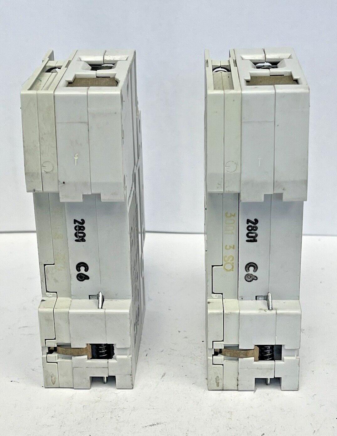 SIEMENS *LOT OF 2*- 5SX21 & 5SX9100 - CIRCUIT BREAKERS & AUXILIARY CONTACTS