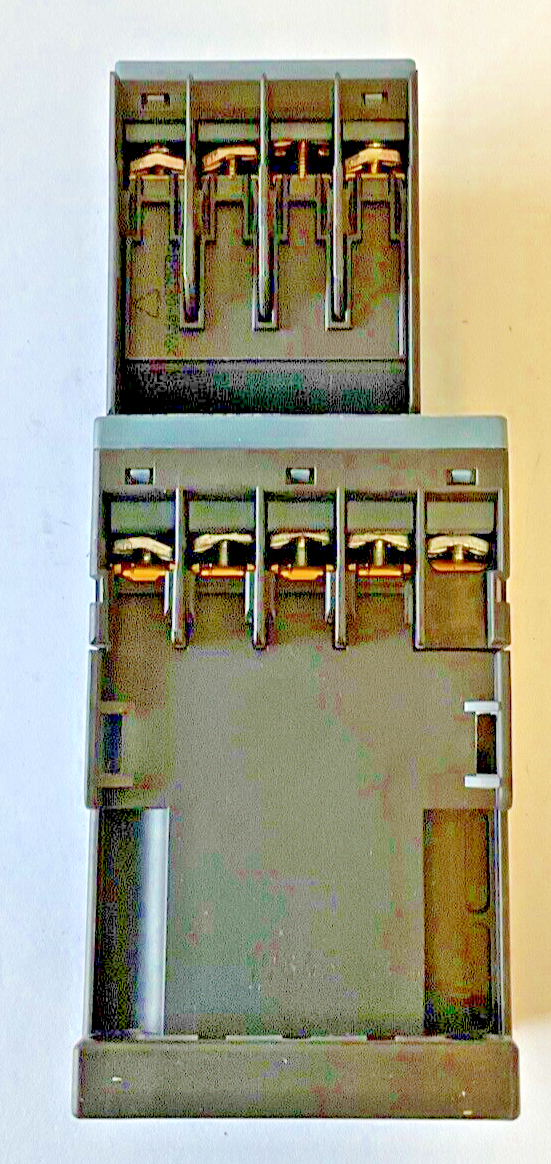 SIEMENS 3RH2262-1BB40 CONTACTOR 24VDC 50HZ
