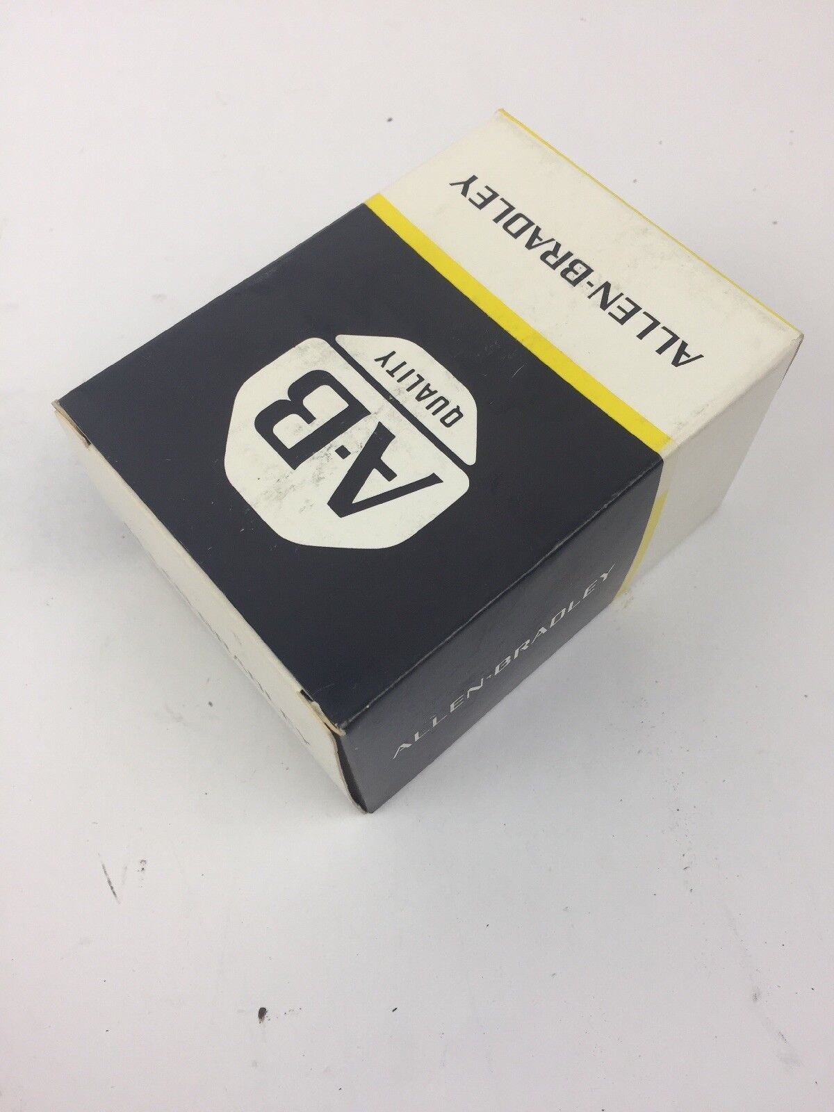 ALLEN BRADLEY 1401-N44 KIT FUSE CLIP CLASS H-J 100A 250-600V SER A