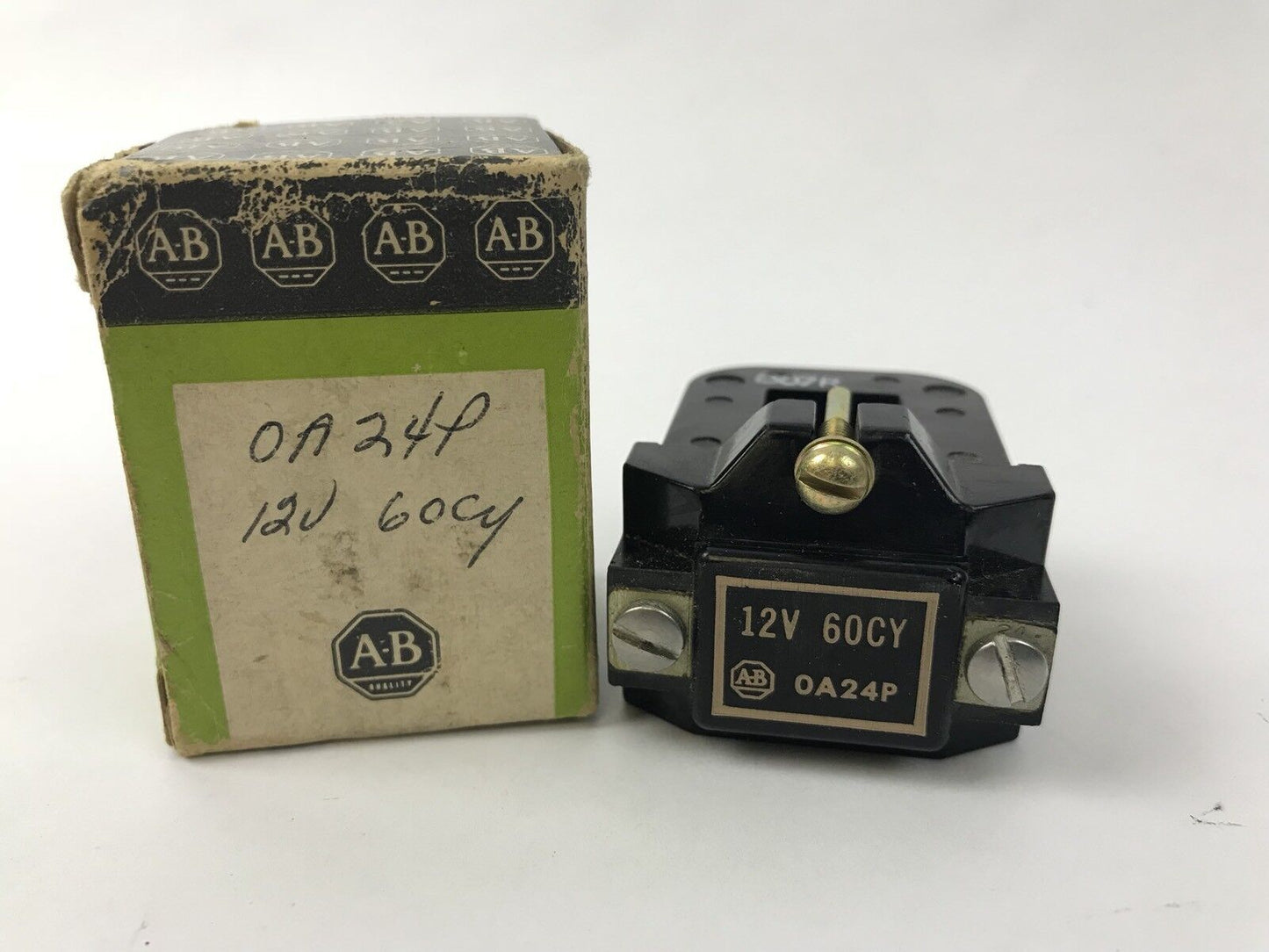 Allen Bradley OA24P Coil New In Original Box 12 V 60 CY