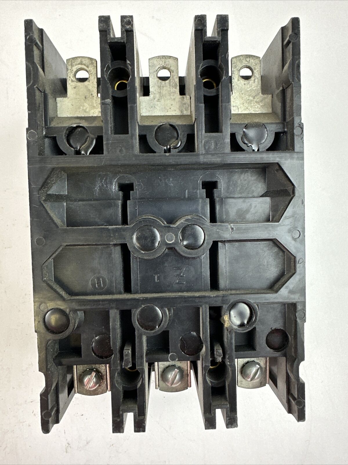 EATON CUTLER HAMMER FH360030A CIRCUIT BREAKER 30AMP 3POLE 600VAC