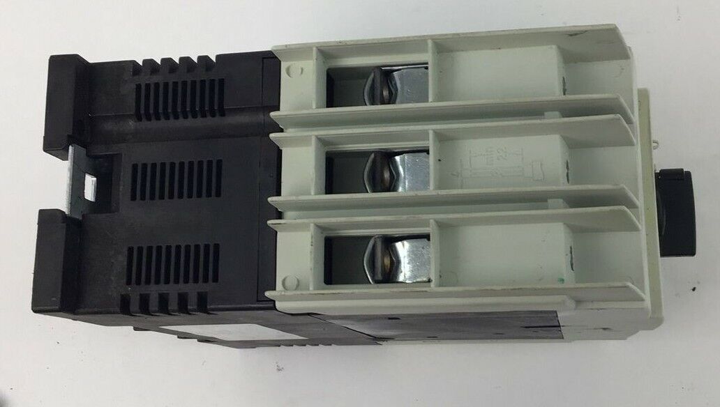 SIEMENS 3RV1742-5BD10 CIRCUIT BREAKER 480VAC 15A