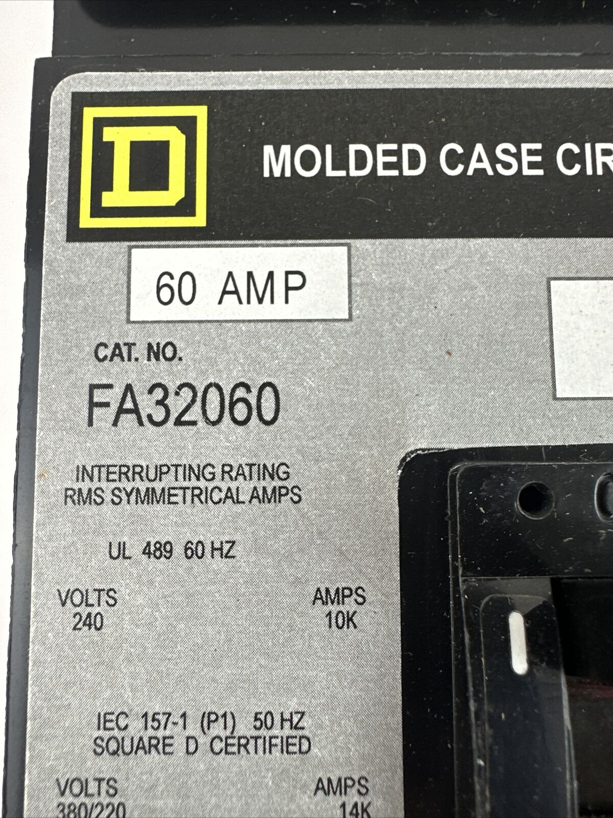 SQUARE D FA32060 MOLDED CASE CIRCUIT BREAKER 240V 60AMP 3POLE