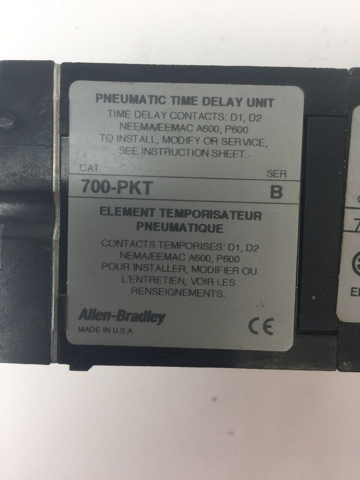 ALLEN BRADLEY 700-PKT400A1 AC RELAY WITH PNEUMATIC TIME DELAY UNIT COIL 115-120V