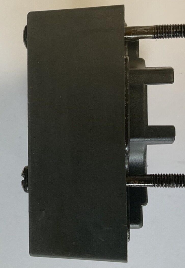 SIEMENS 142-1BD40-0XA0 DIGITAL OUTPUT 24VDC 2A