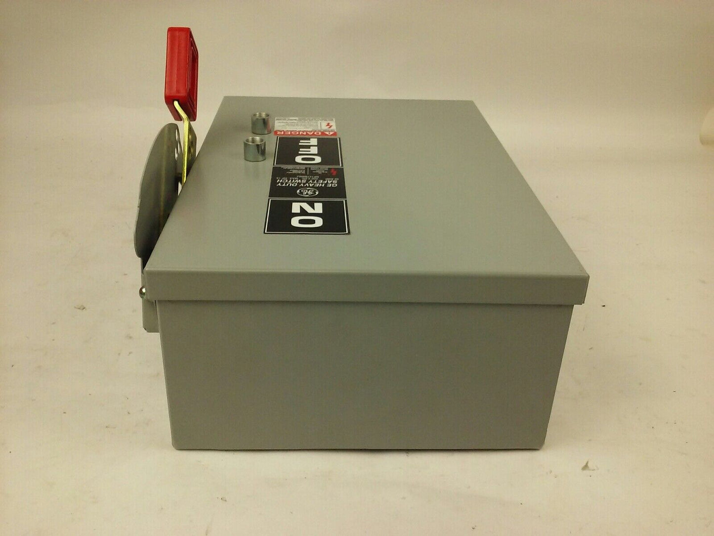 GE THN2261JDC H.D. SAFETY SWITCH 30A,600/250VDC, MODEL 10, TYPE 1,5,12 ENCLOSURE