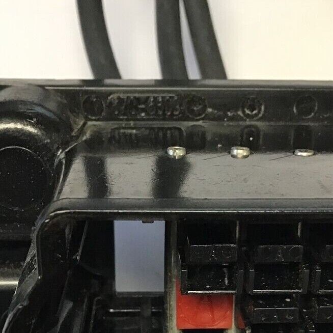 870-6609 CONNECTOR PC-V A1426-APP 3-5681****LOTOF2****