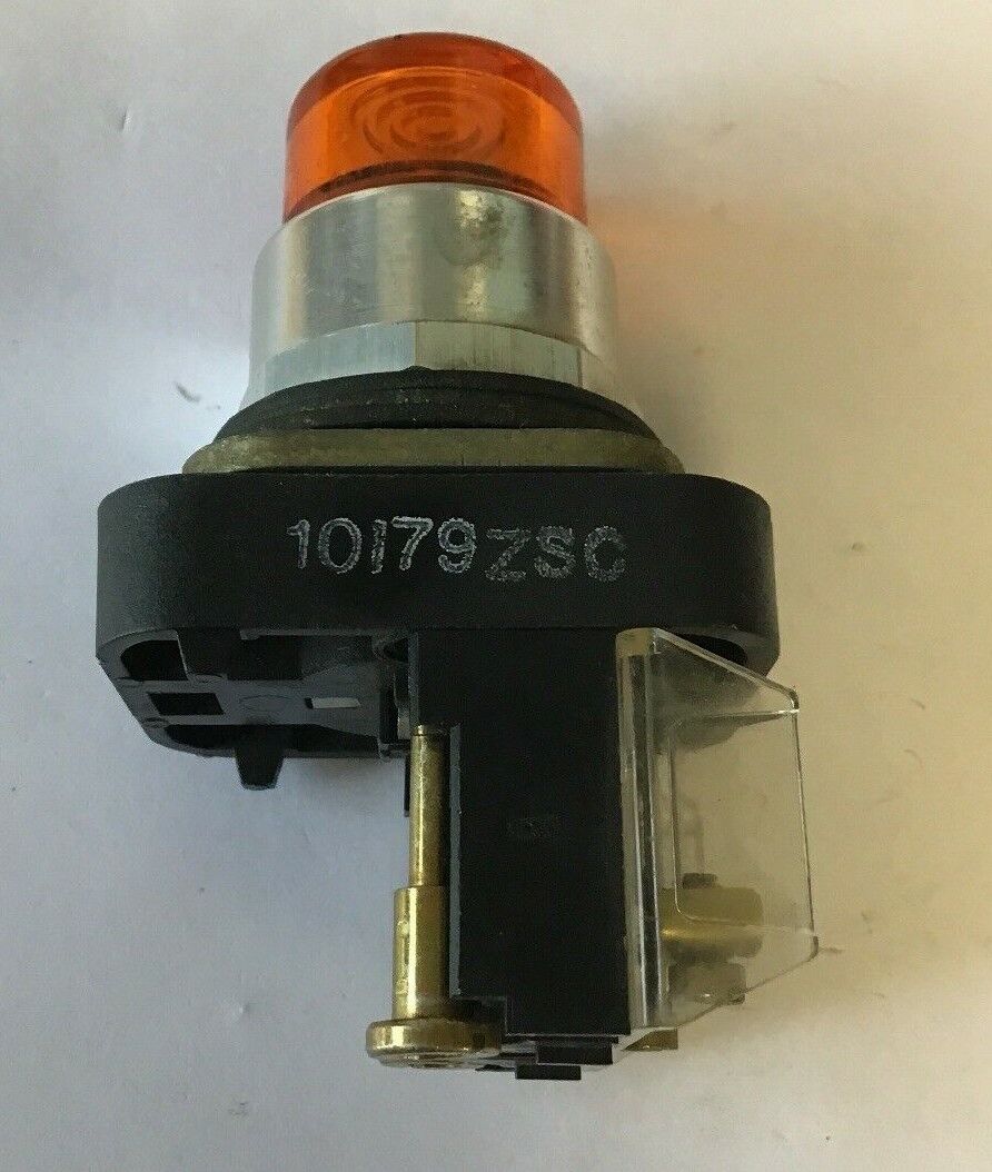 ALLEN BRADLEY 800T-QB10 SER.T AMBER PUSH BUTTON 120V