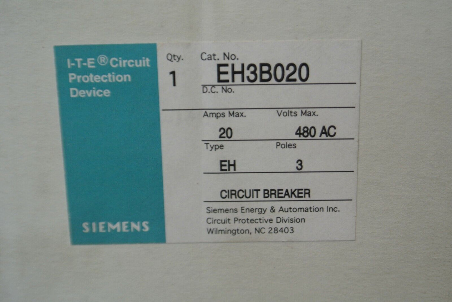 I-T-E / SIEMENS EH3B020 CIRCUIT BREAKER / 480V / 20A / 3 POLE SHIPS FREE to USA