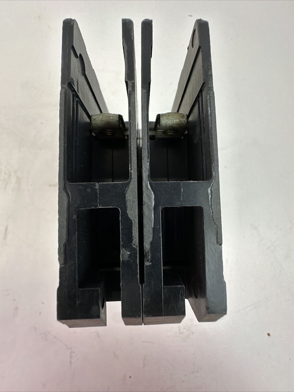 SIEMENS ITE E22B030 CIRCUIT BREAKER 20A 2P 240VAC 125/250VDC