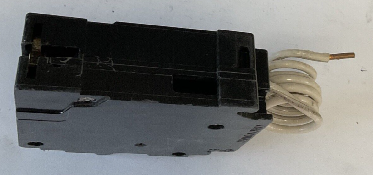 SIEMENS Q120AF CIRCUIT BREAKER 20A 10KA 120VAC 50/60HZ