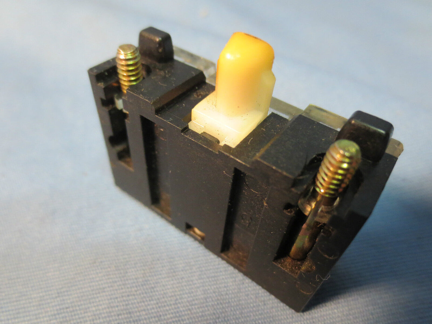 SIEMENS / FURNAS 52BAK Ser. E - PUSH BUTTON CONTACT BLOCK
