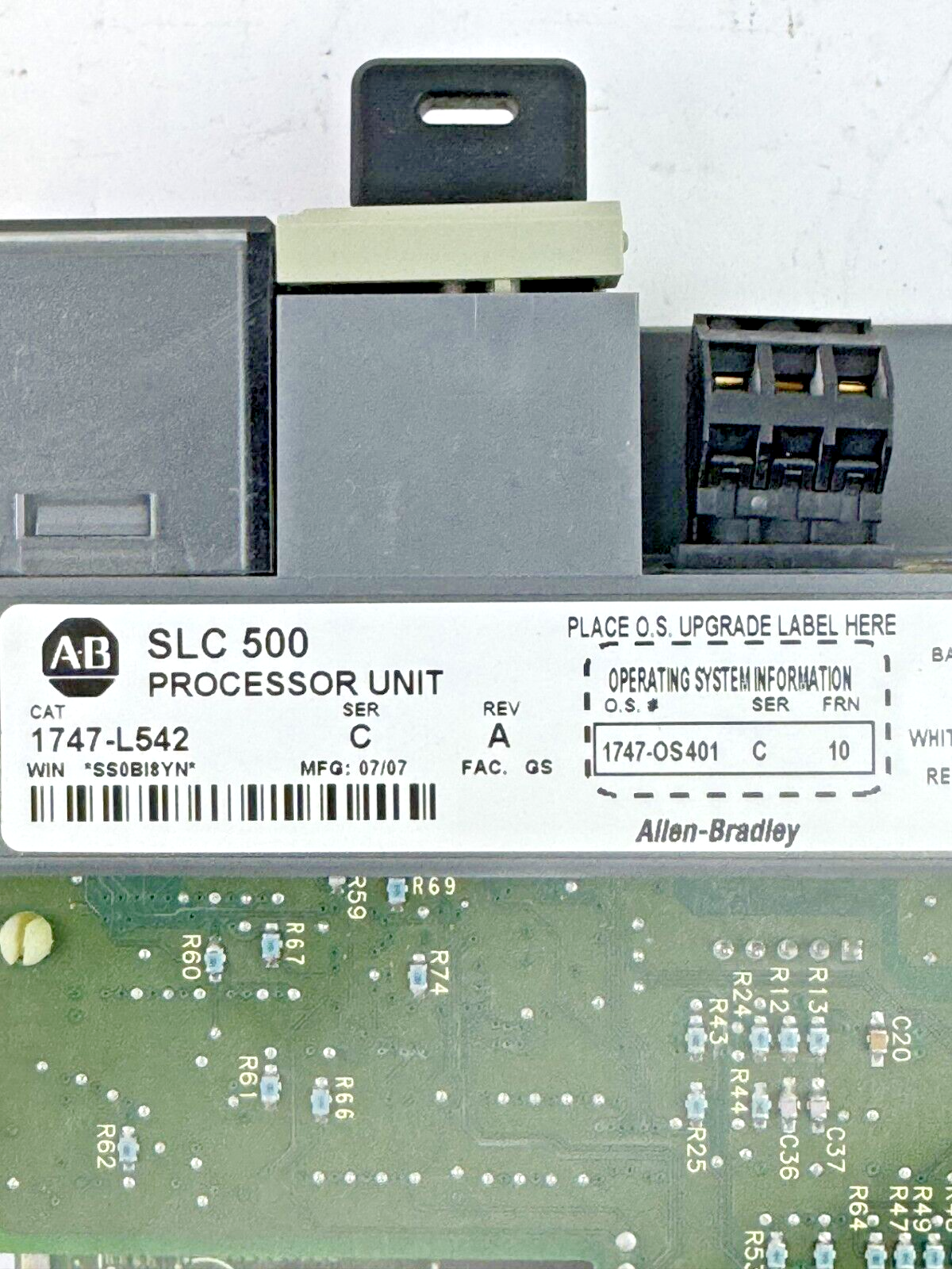 ALLEN-BRADLEY - 1747-L542 SER. C REV. A FRN: 10 -SLC 500 CPU PROCESS. *NO DOOR