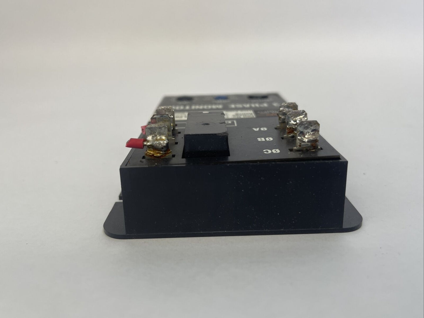 SSAC RLM9402 3 PHASE MONITOR 480VAC 8A RES @ 240VAC 5A RES @ 30VDC