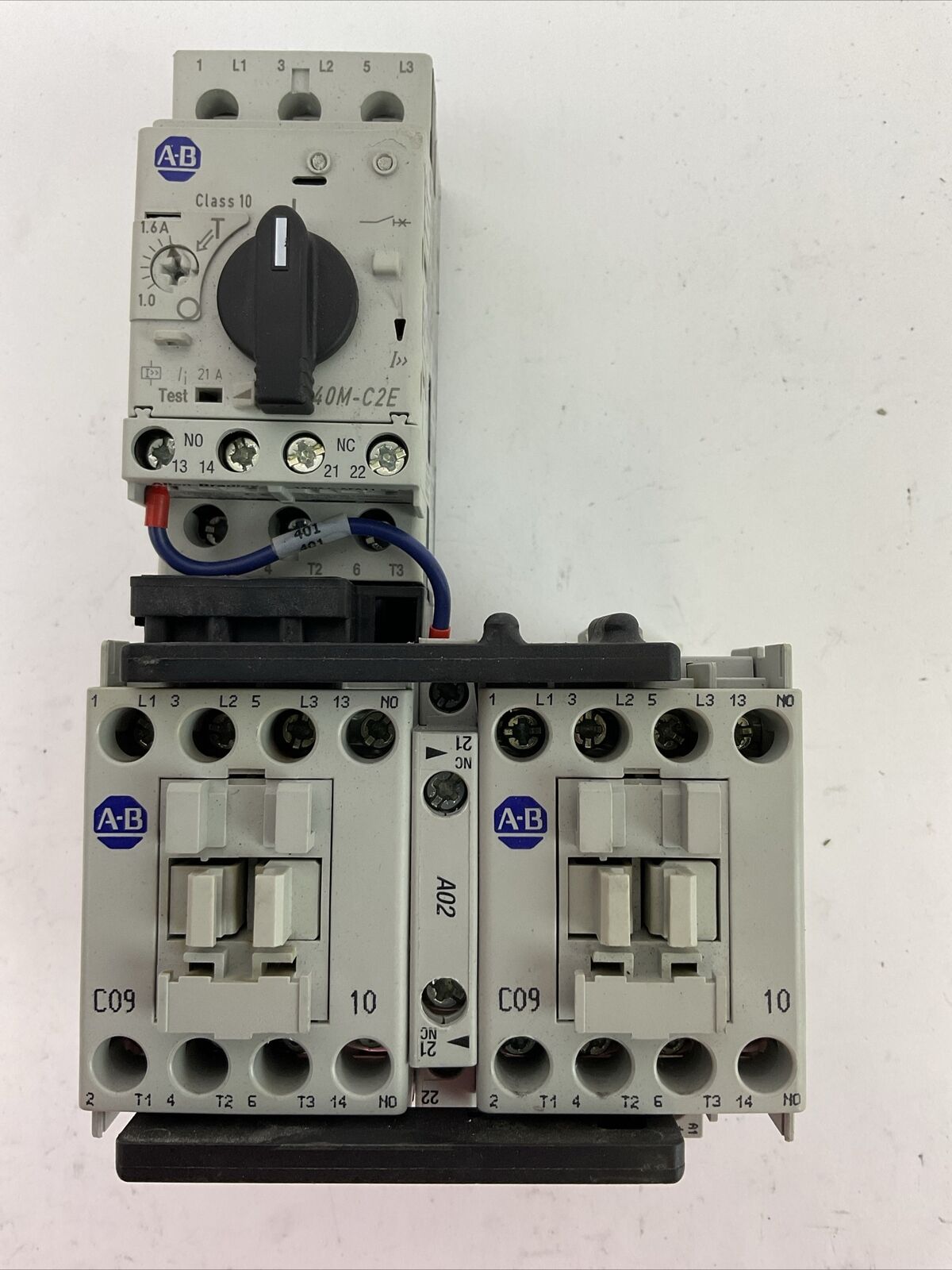 ALLEN BRADLEY REVERSING ECONOMY STARTER (140M-C2E-B16 + 100-C09E*10 COIL 24VDC)
