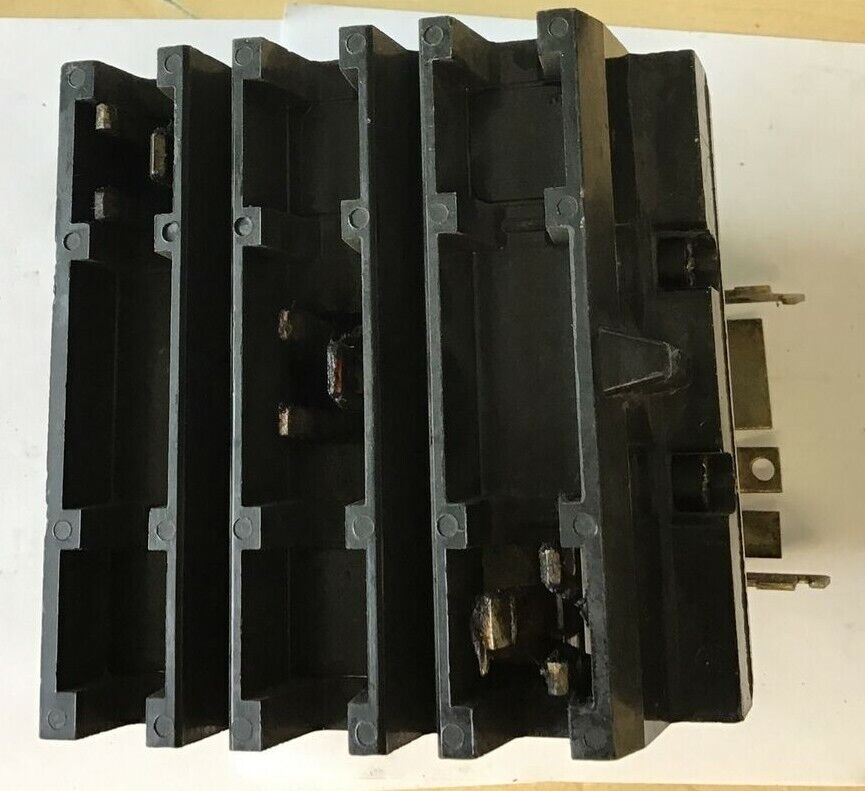 SQUARE D FC34015CL CIRCUIT BREAKER 480VAC 15A