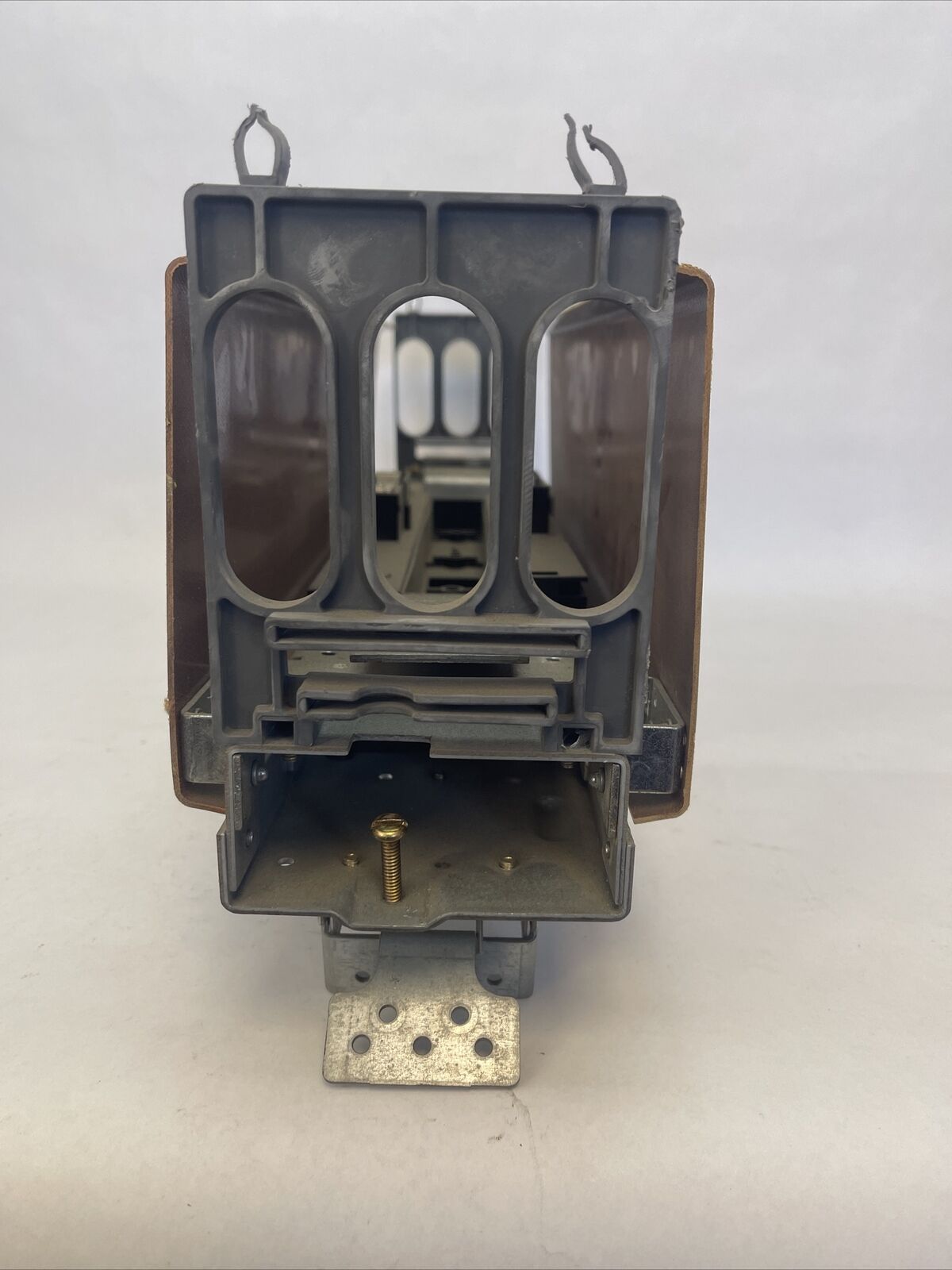 GE AMC4FLS SPECTRA SERIES CIRCUIT BREAKER MODULE MODEL 1 500A 600V 4P FOR USE