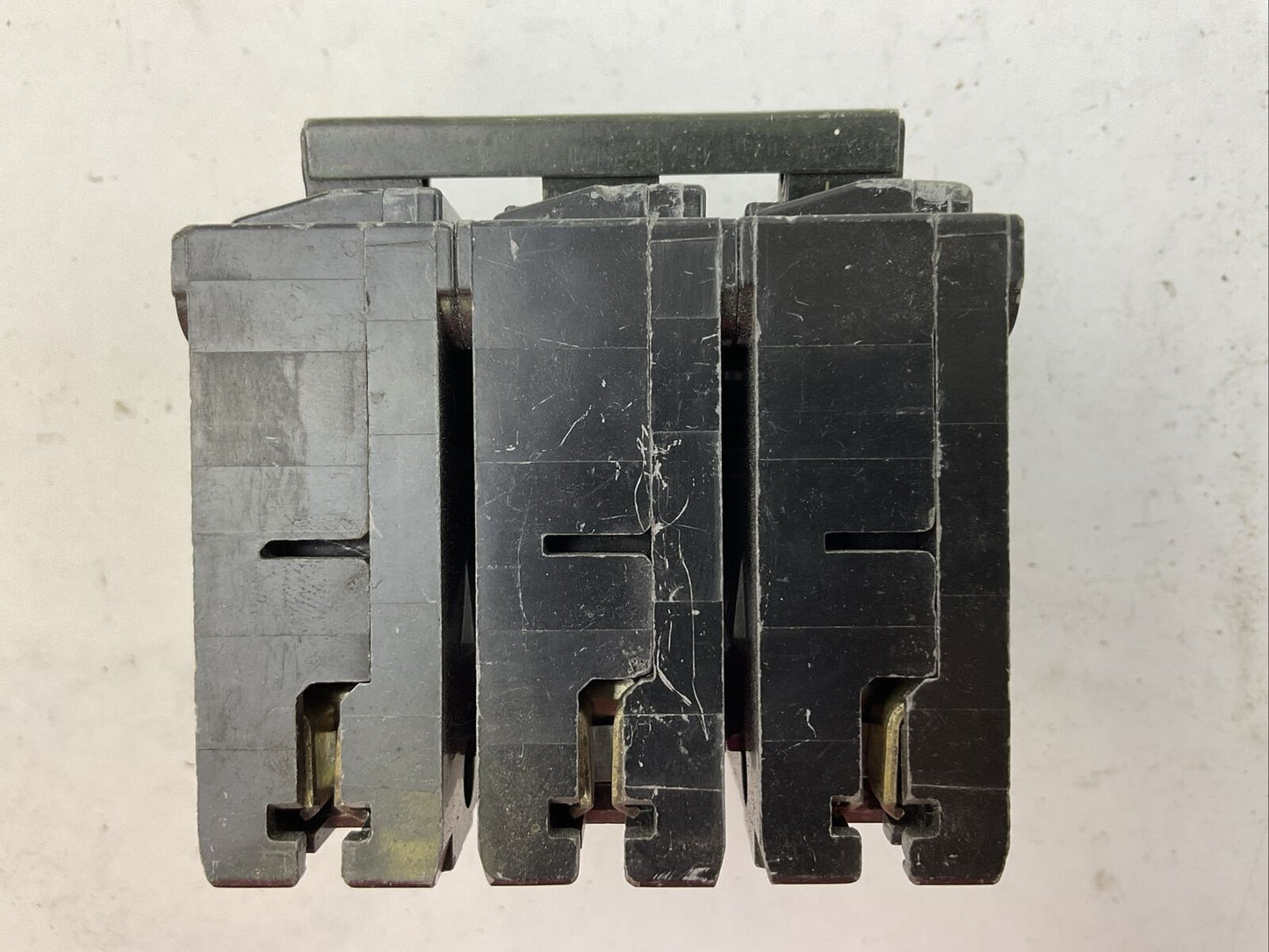 MURRAY MP3100 CIRCUIT BREAKER 100AMP 3POLE 240VAC
