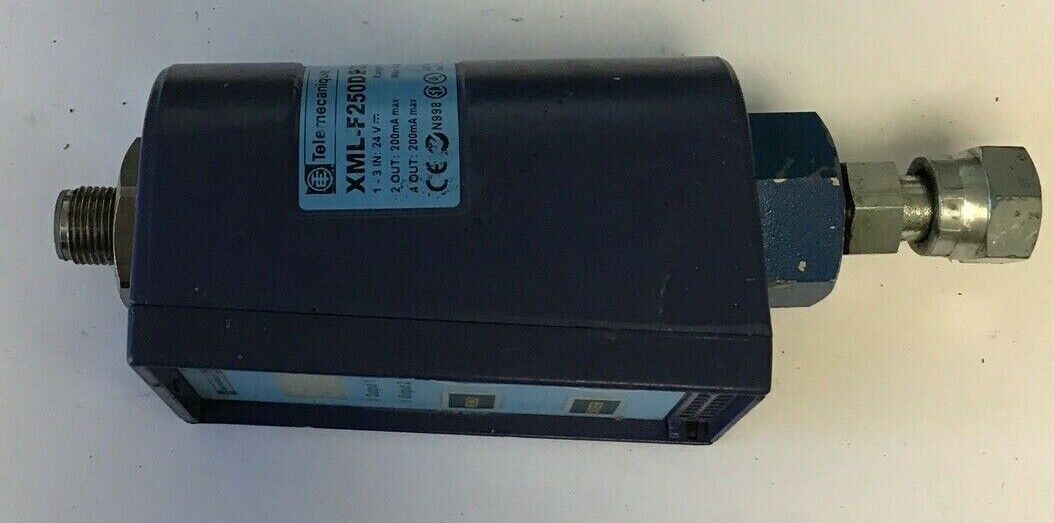 TELEMECANIQUE XML-F250D2039 PRESSURE SWITCH NAUTILUS 24VDC