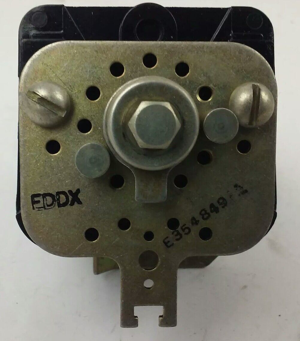 ALLEN BRADLEY E354849/1 ROTARY PILOT SWITCH, SIZE 10, 25A, E354849-1, BUL. 806