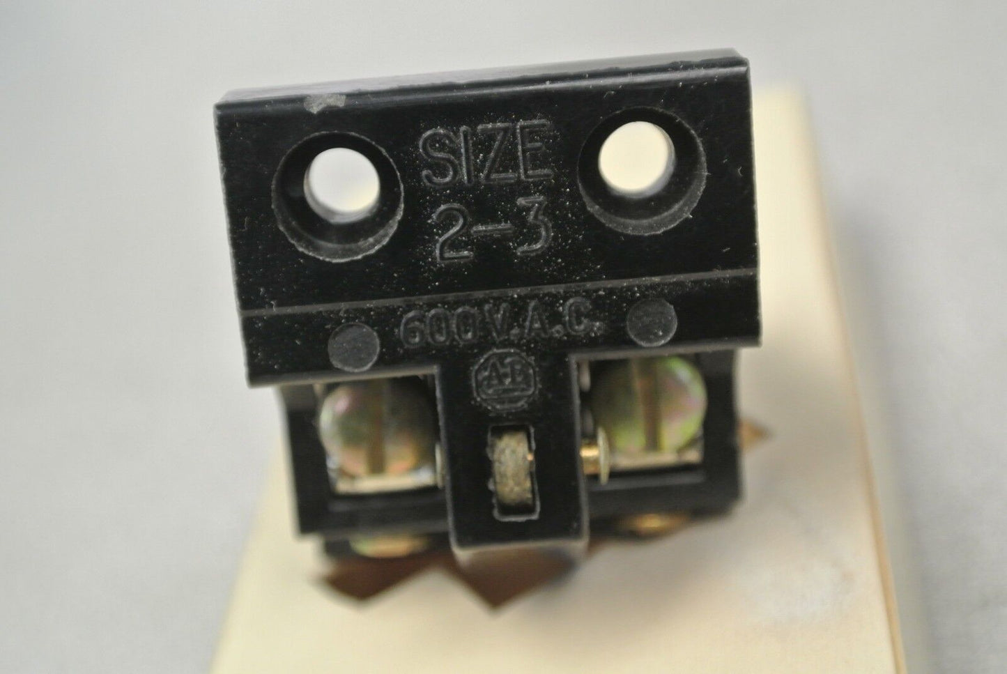 ALLEN-BRADLEY 895-A2M AUXILIARY CONTACT / SIZE 2 & 3 / 100A & 200A / NEW SURPLUS