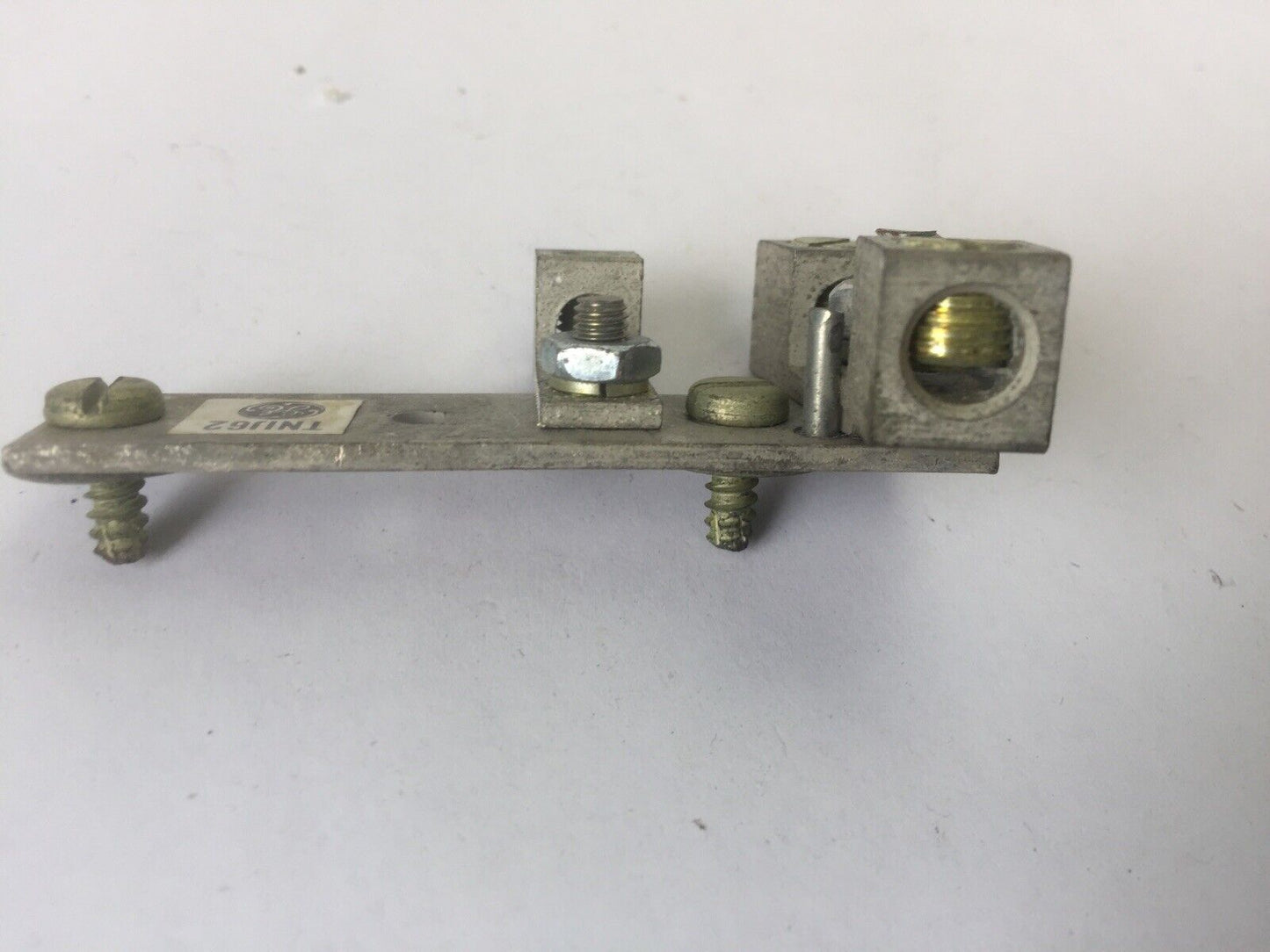 GE TNIJ62 600V NEUTRAL KIT FOR 60A FUSIBLE NEMA 12 SAFETY SWITCHES