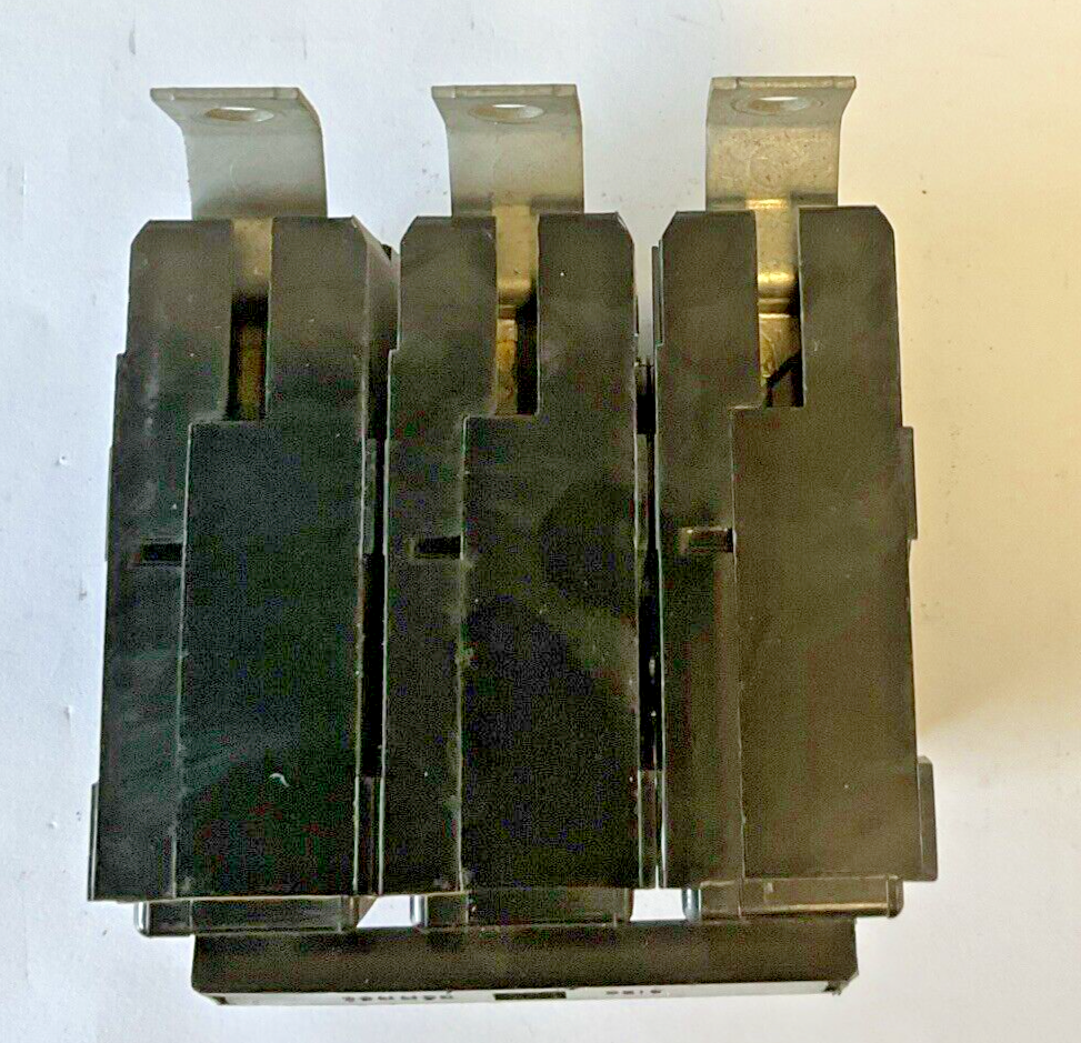 WESTINGHOUSE BAB3040HT CIRCUIT BREAKER 40A 3POLE TYPE BA 240VAC