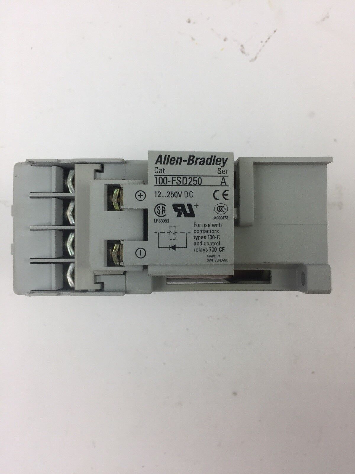 ALLEN BRADLEY 700-CF310D* CONTROL RELAY 600VAC 25 A WITH 100-FSD250 SURGE SUPRES