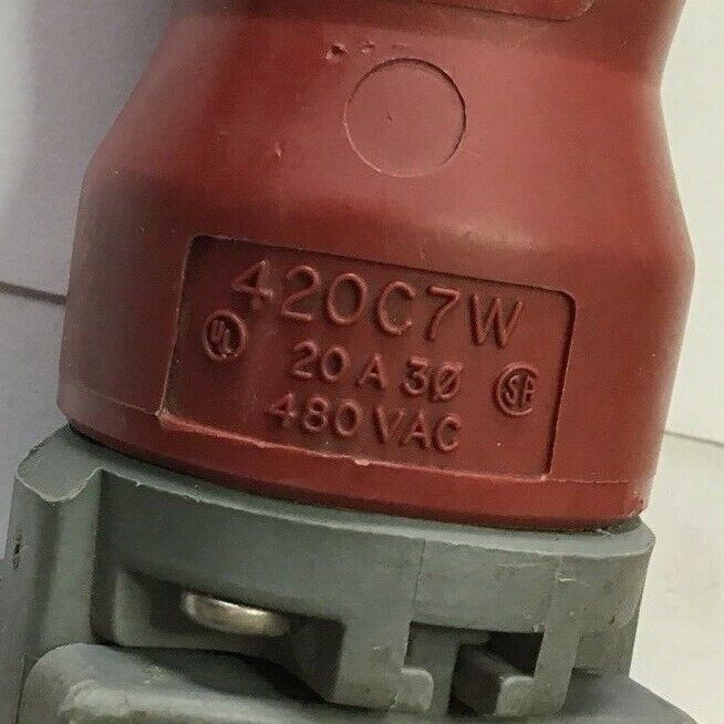 HUBBELL 420C7W 20A 480VAC RECEPTACLE PLUG PIN AND SLEEVE