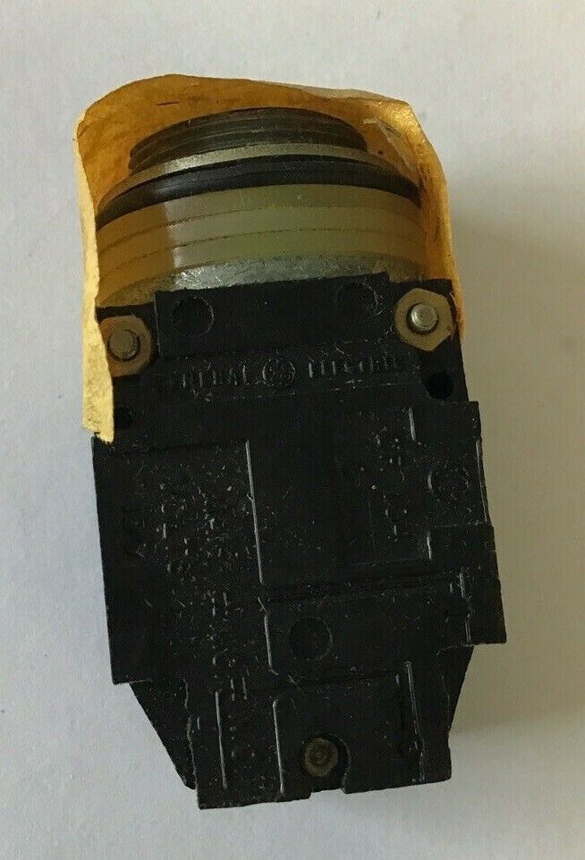 GENERAL ELECTRIC CR104B122 SELECTOR SWITCH W/O KNOB