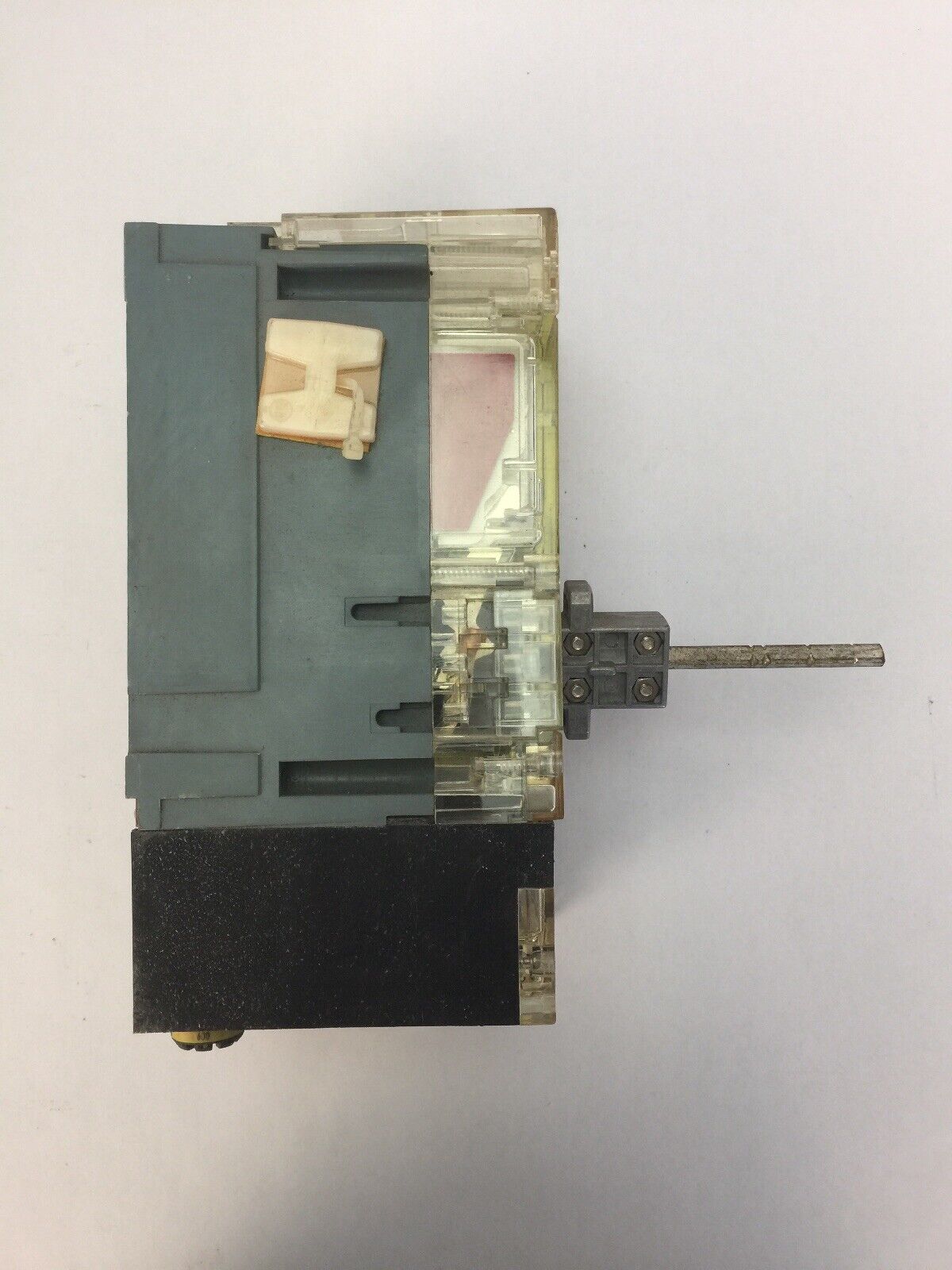KLOCKNER MOELLER NZMH6-100 CIRCUIT BREAKER 600VAC 100A ZM6-100-CNA THERMAL TRIP