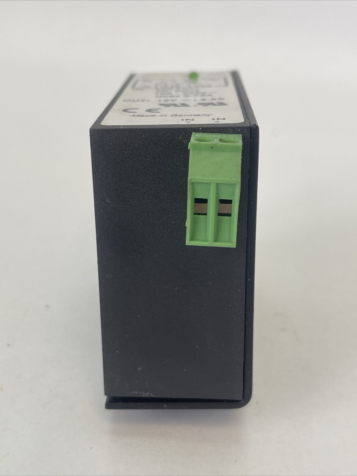 SOLA SCP30 S12B-DN POWER SUPPLY OUT 12VDC 2.5A INPUT 100-240VAC 100-353VDC 0.75A