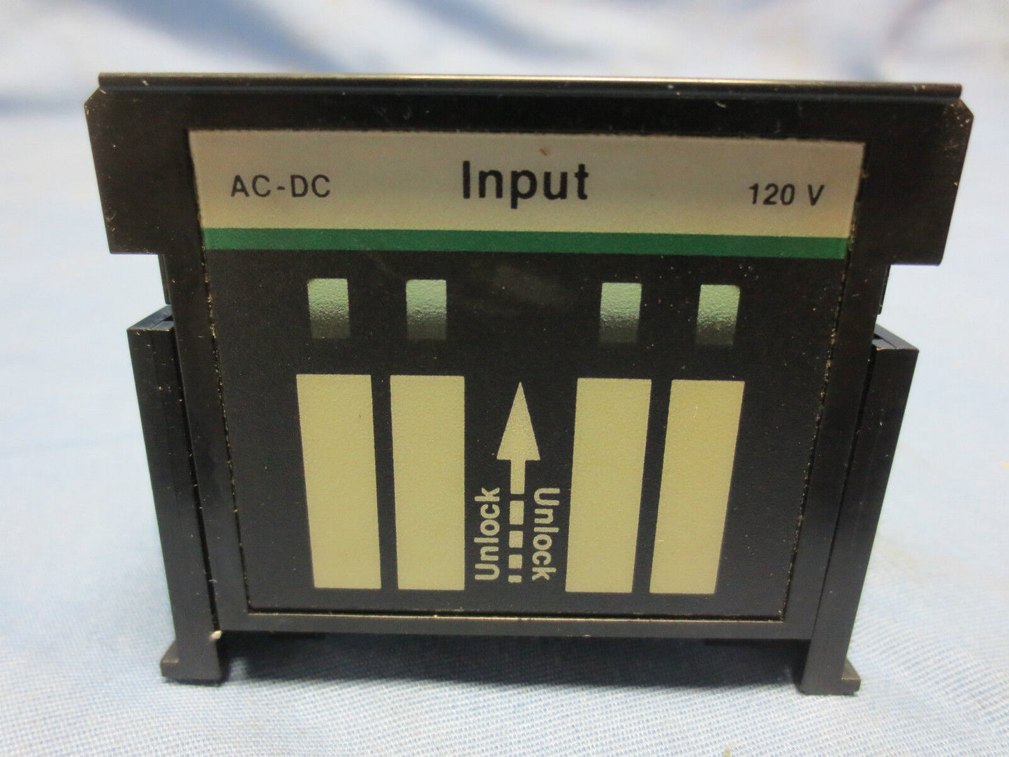 CUTLER-HAMMER MPC1M11 Series A1 INPUT MODULE AC/DCINPUT 90-140V