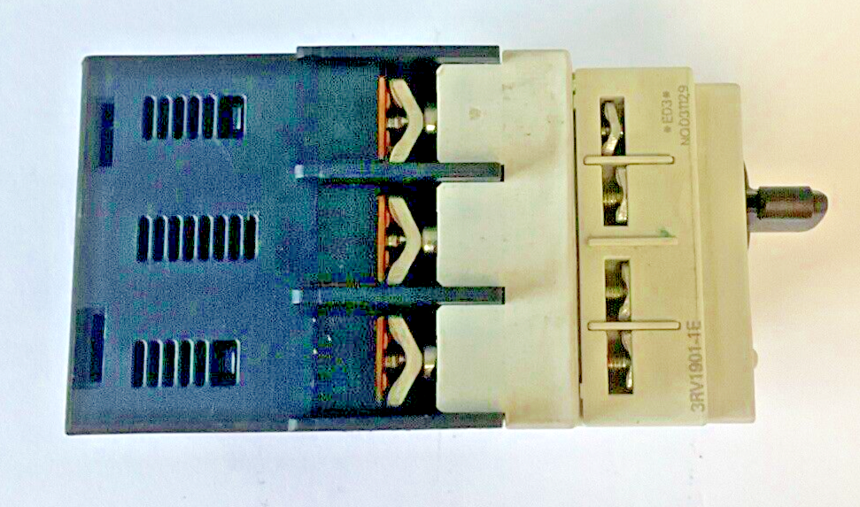 SIEMENS 3RV1021-0FA10 MOTOR CONTROL 3RV1901-1E 6,5A 277V