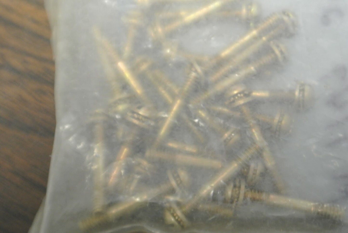 BAG of 24 / ALLEN-BRADLEY M7147 / SCREWS / M-7147 / NEW SURPLUS