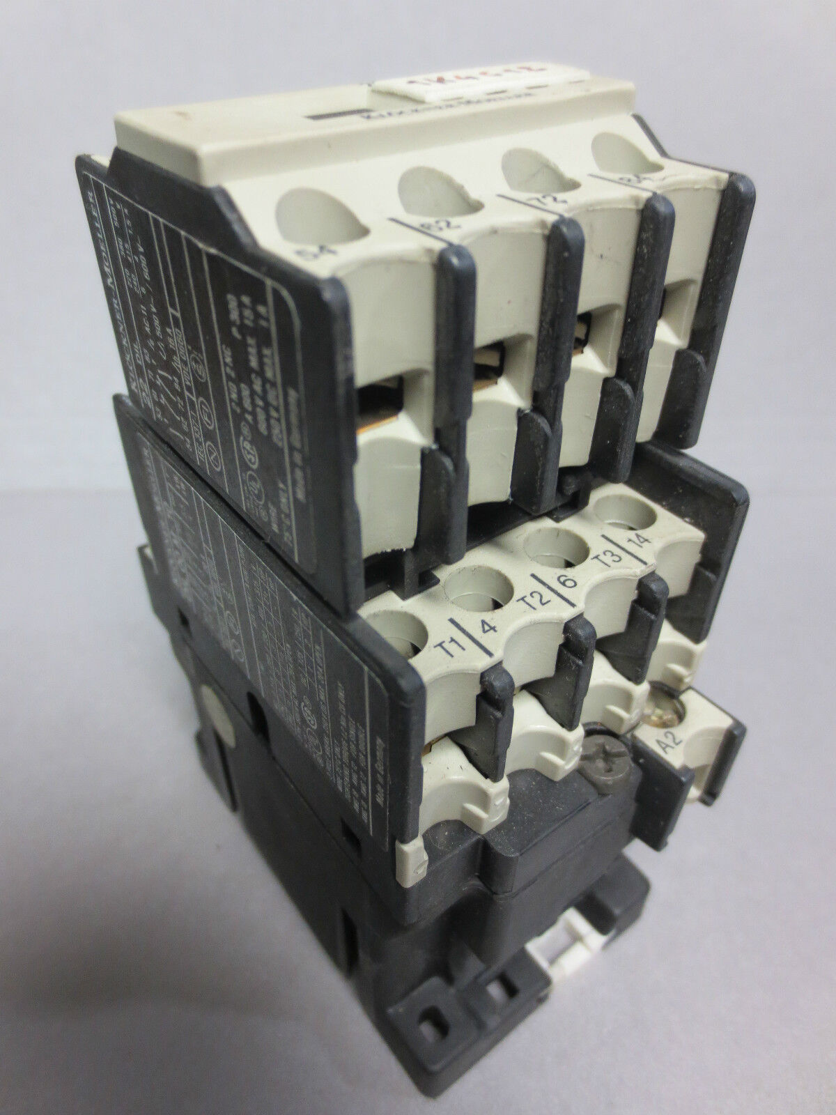 KLOCKNER-MOELLER DIL 00 M-10 & 22 DIL RELAY / CONTACTOR ASSEMBLY