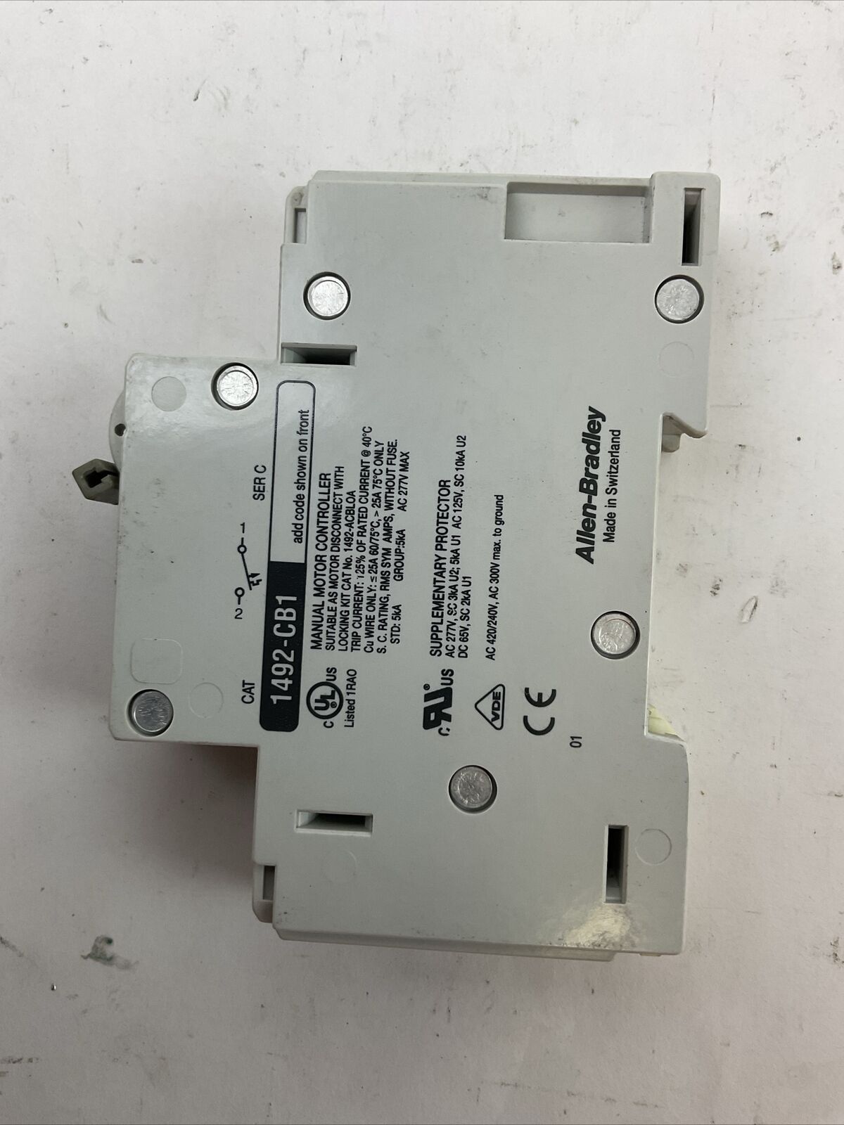 ALLEN BRADLEY 1492-CB1G030 3A 1/3HP 1P 277VAC 1PH SER C (LOT OF 11)