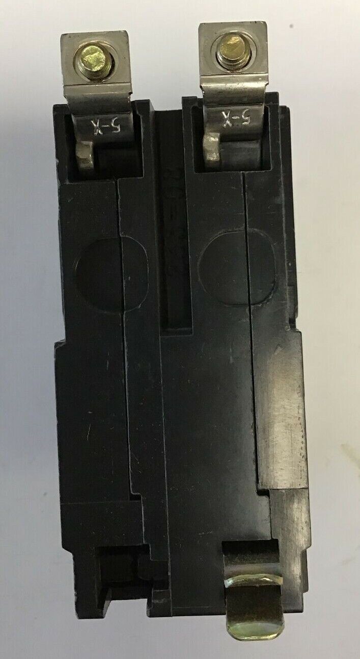 SQUARE D QOB2105237 CIRCUIT BREAKER 10A 120/240VAC 2POLE