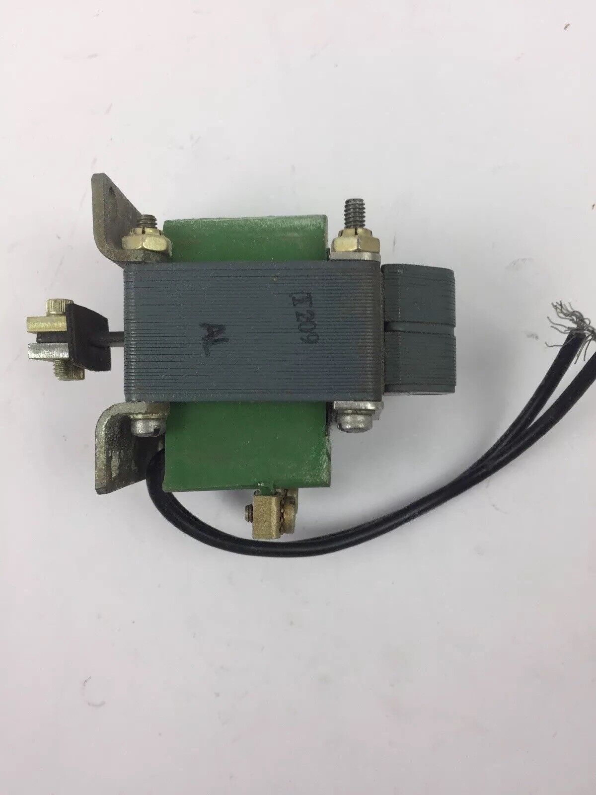 GE CR9500A105A6A SOLENOID 115V 50HZ PUSH TYPE END MTG