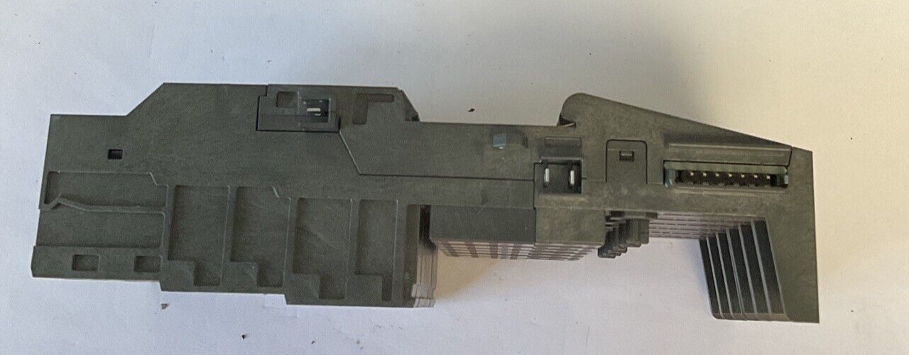 SIEMENS 6ES7 193-4CA50-0AA0 TERMINAL MODULE ***LOTOF6***