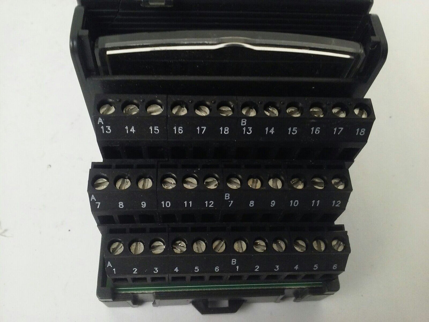 GE FANUC IC200MDD845F POWER MODULE 24VDC, 16PT INPUT / 2A, 8PT OUTPUT